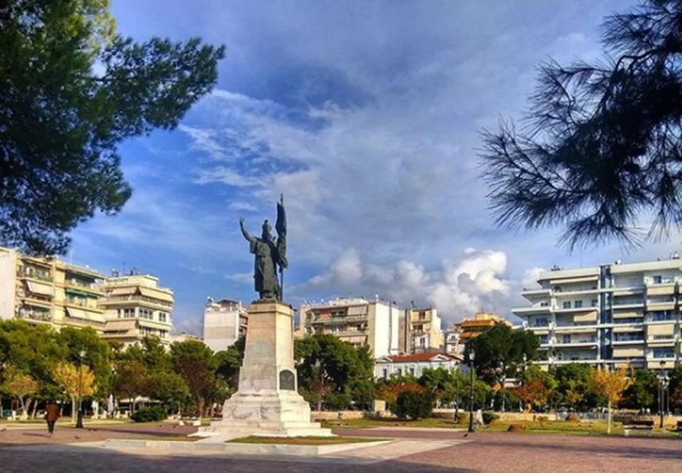 Appartamento Chryssa - Χρυσα Patras Esterno foto
